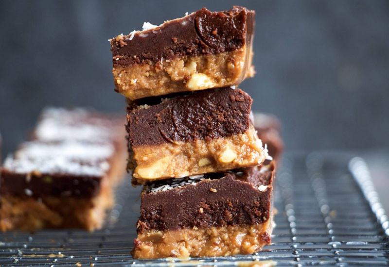 Super-Cacao Peanut Butter Fudge Bites