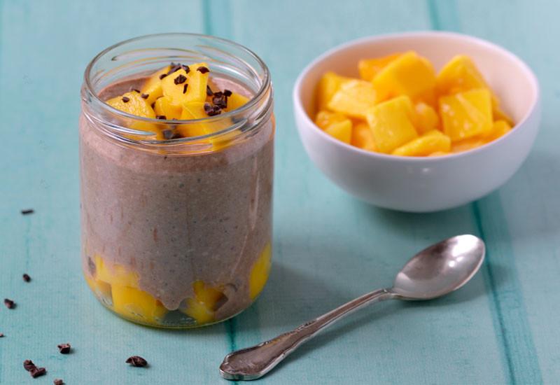 Cacao & Mango Overnight Oats