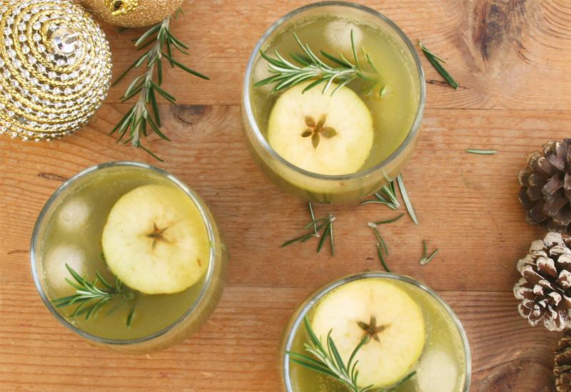 Apple, Rosemary & Moringa Gin Cooler